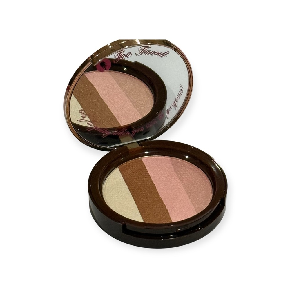 Deadstock: Too Faced 𖠌 Ltd Ed Snow Bunny Bronzer 𖠌 Mirror Finish Compact 𖠌 Full - Picture 10 of 16